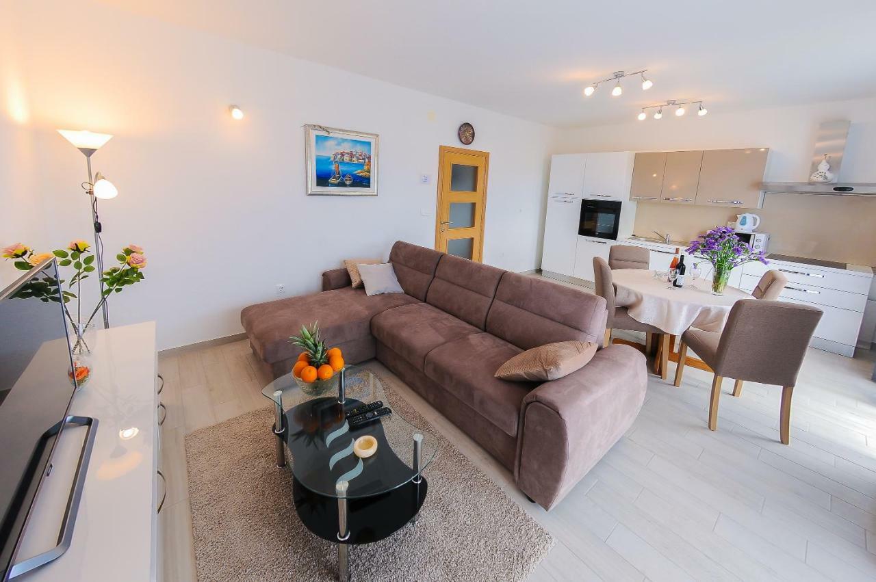 Apartment Petar คาชเตลา ภายนอก รูปภาพ