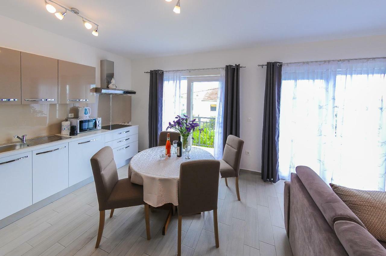 Apartment Petar คาชเตลา ภายนอก รูปภาพ