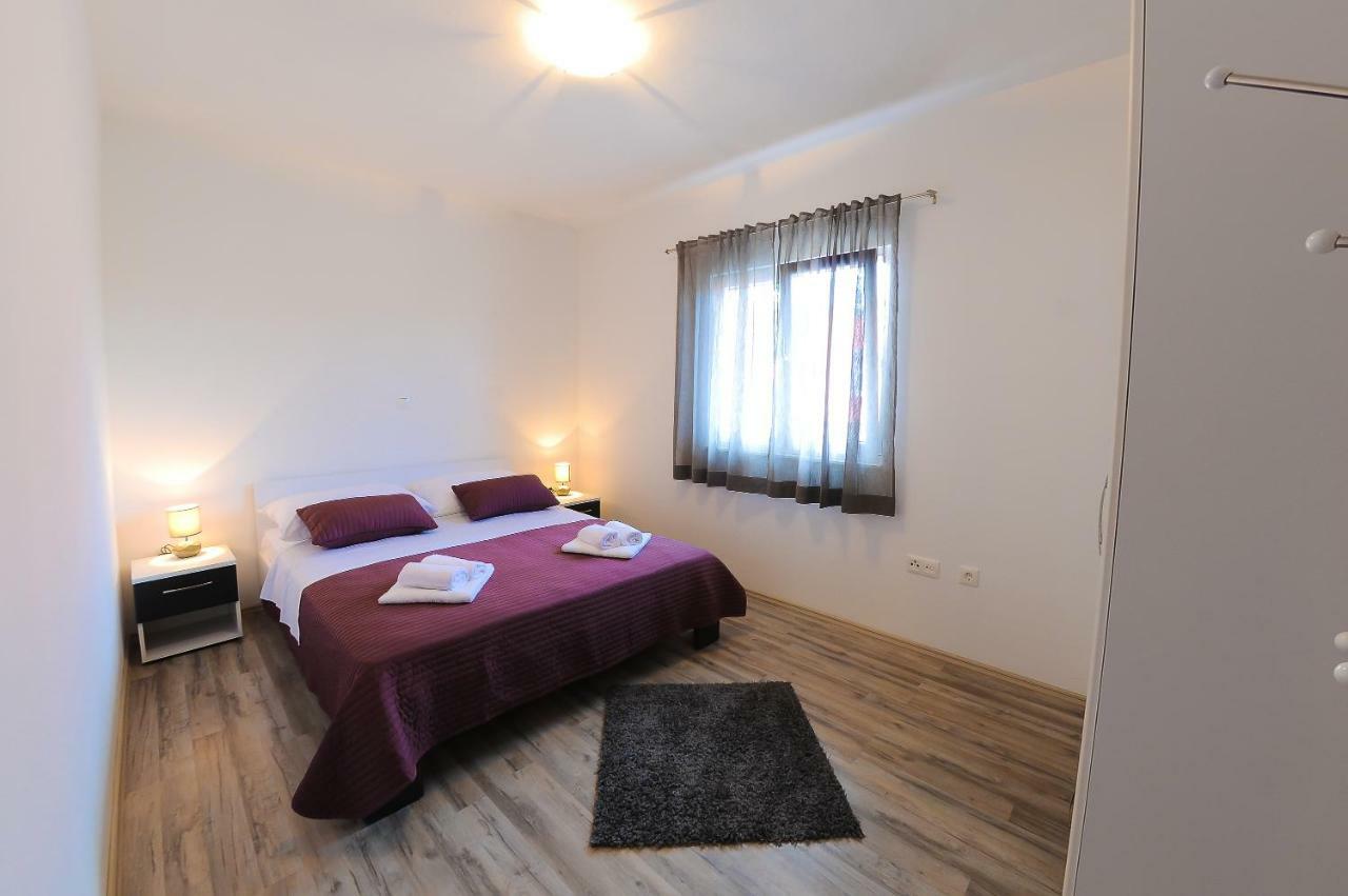 Apartment Petar คาชเตลา ภายนอก รูปภาพ