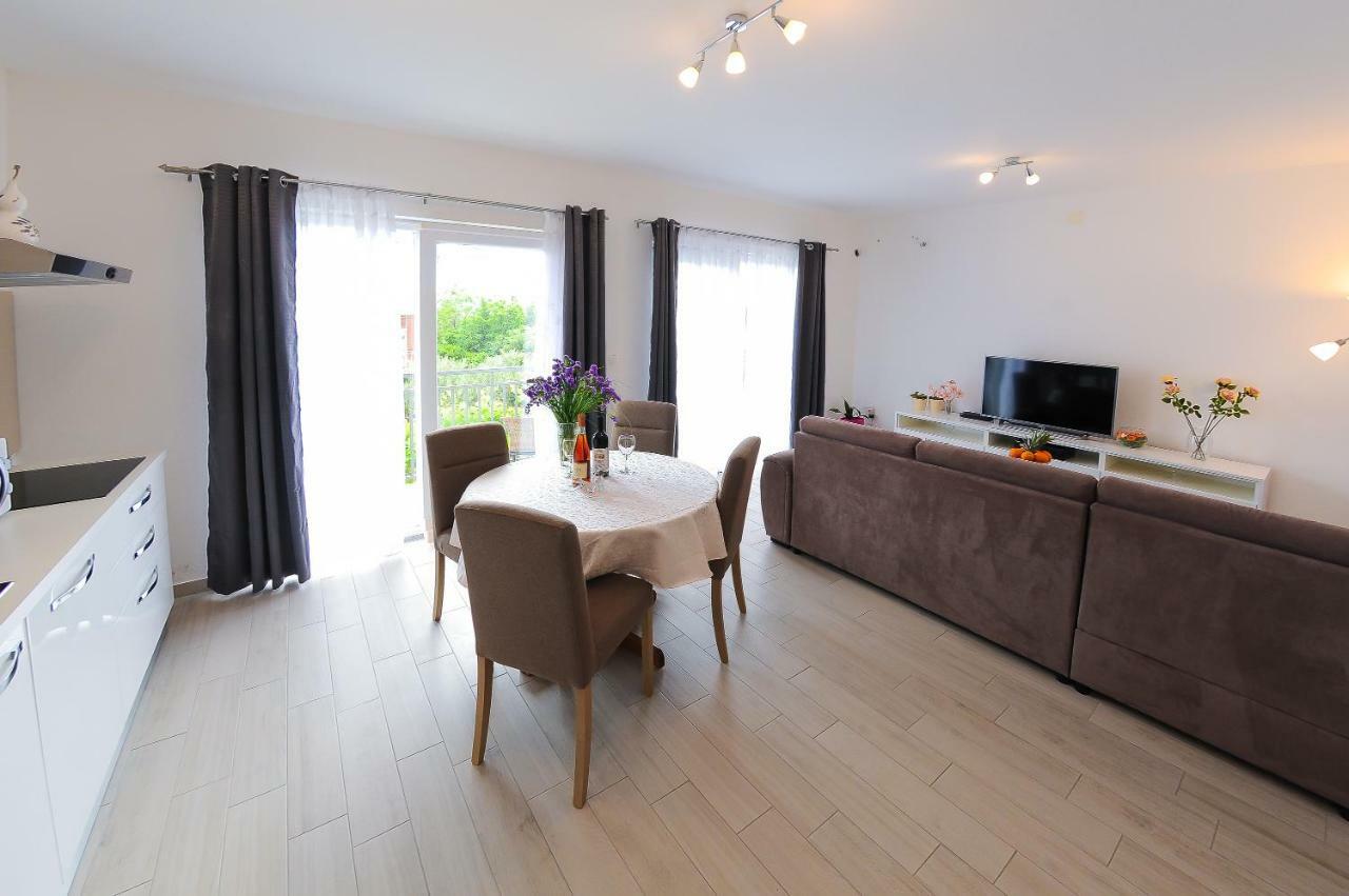 Apartment Petar คาชเตลา ภายนอก รูปภาพ