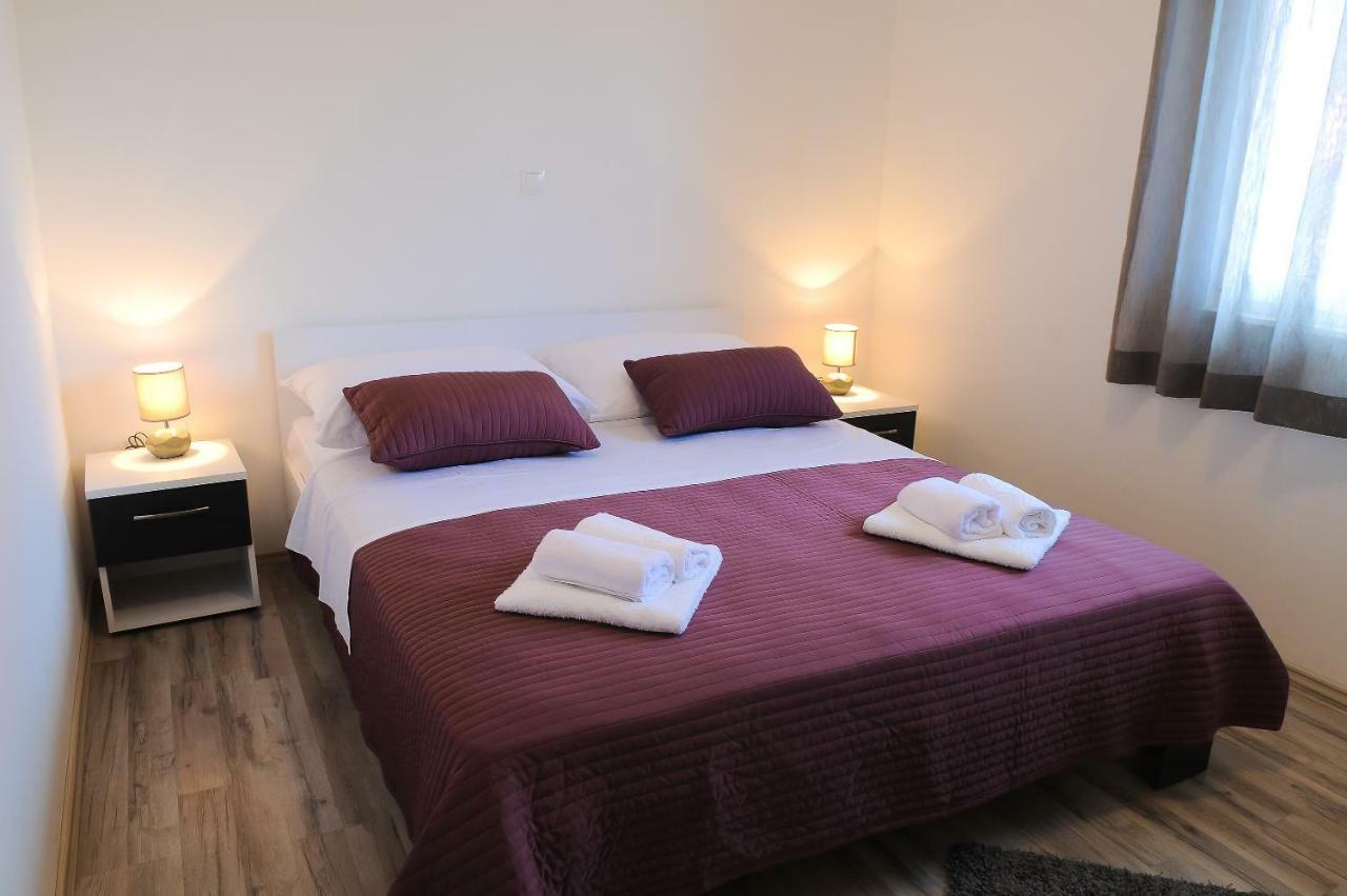 Apartment Petar คาชเตลา ภายนอก รูปภาพ